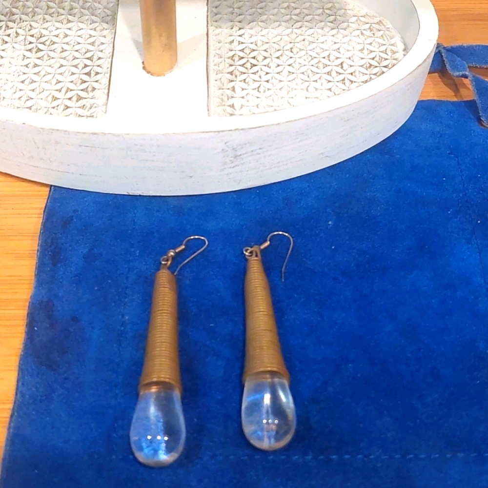 Dangle earrings